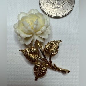 Vintage 1960’s JJ Celluloid Rose Brooch